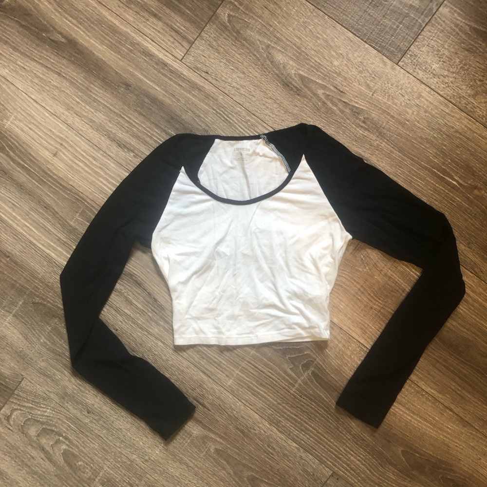 Express black and white stretch crop top